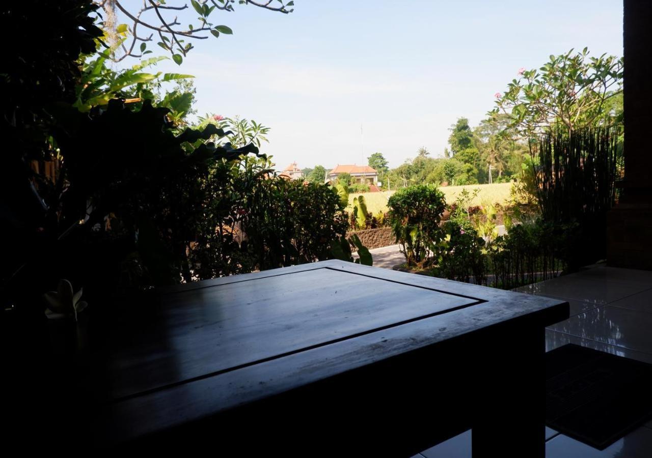 Danasari Homestay อูบุด ภายนอก รูปภาพ