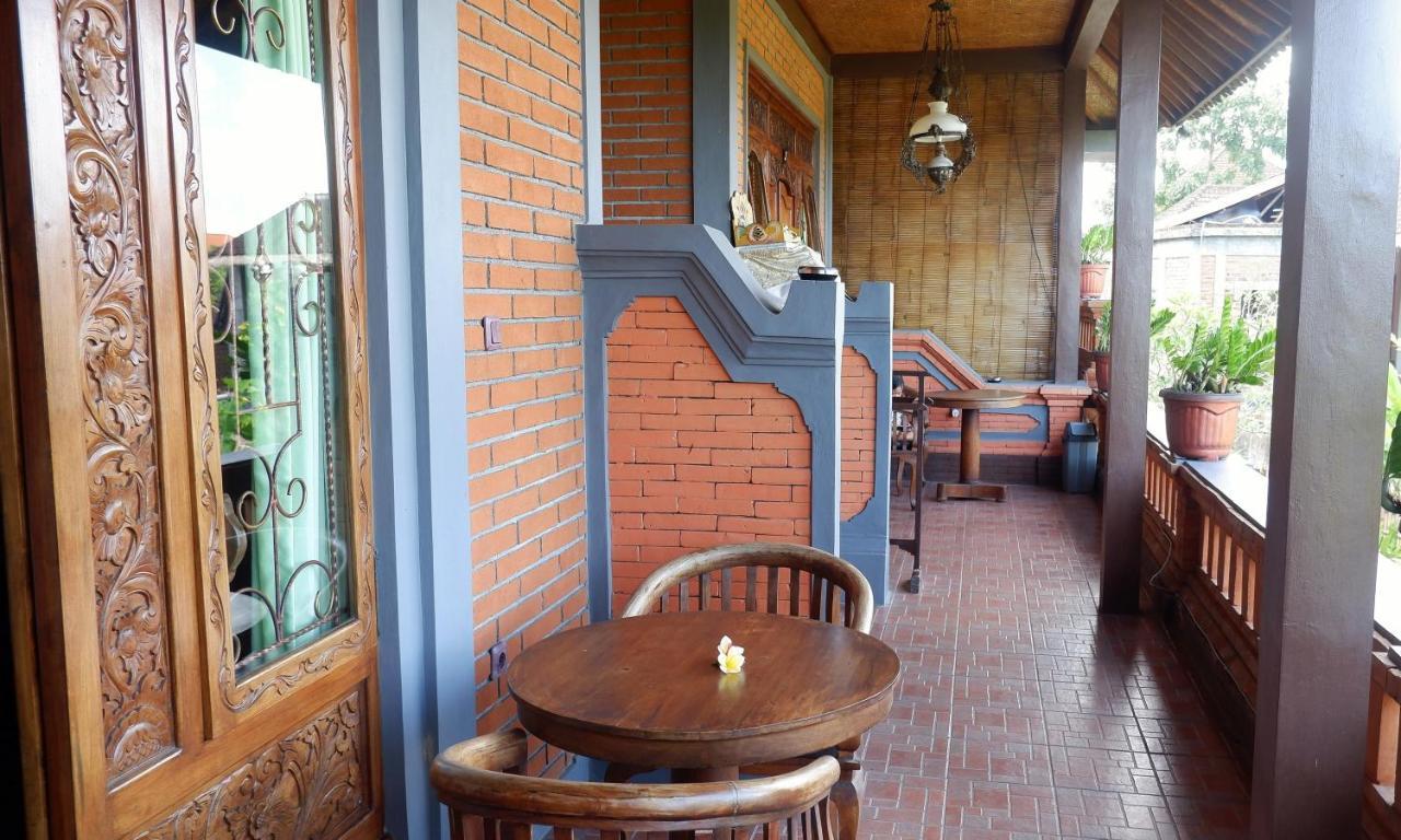 Danasari Homestay อูบุด ภายนอก รูปภาพ