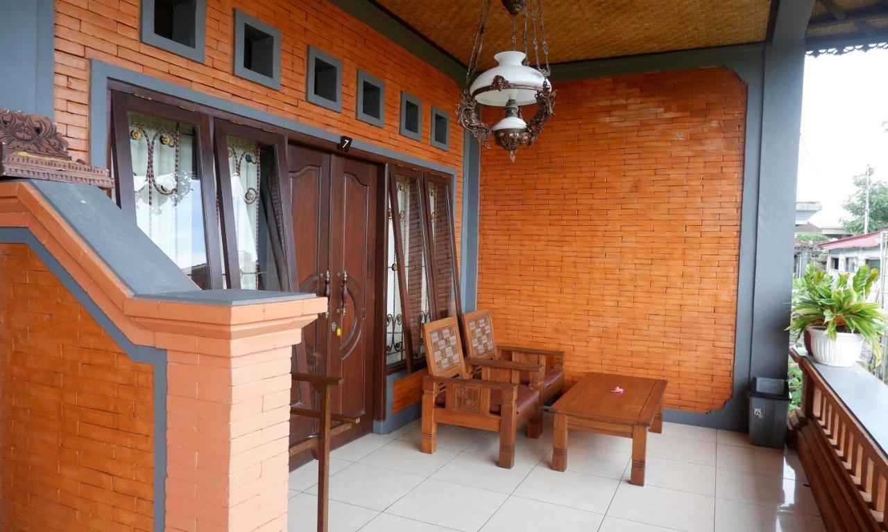 Danasari Homestay อูบุด ภายนอก รูปภาพ