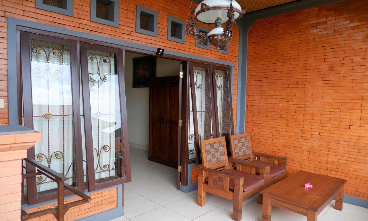 Danasari Homestay อูบุด ภายนอก รูปภาพ