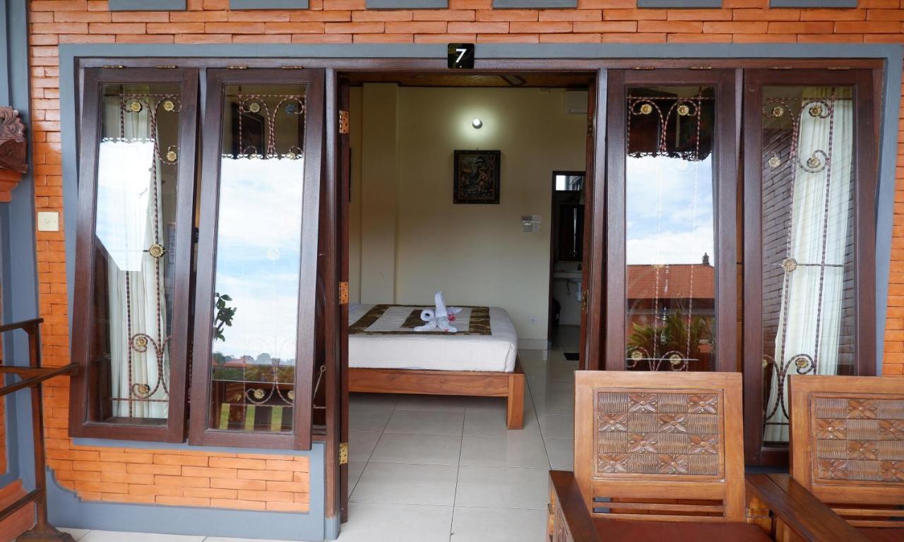 Danasari Homestay อูบุด ภายนอก รูปภาพ
