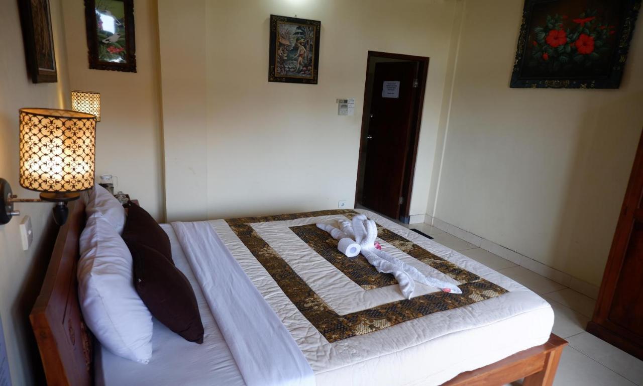 Danasari Homestay อูบุด ภายนอก รูปภาพ