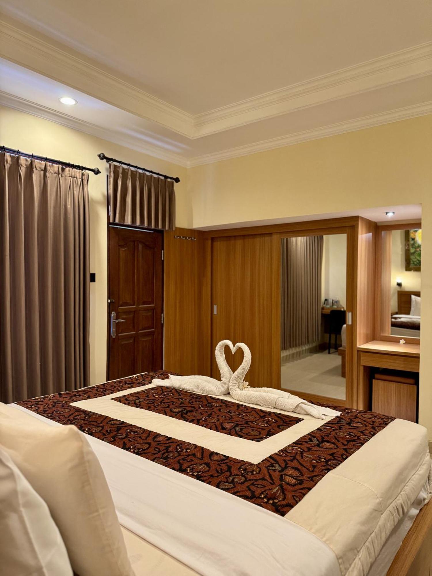 Danasari Homestay อูบุด ภายนอก รูปภาพ